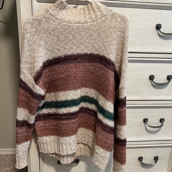Cozy & colorful Free People sweater. Size XS but fits oversized. - Picture 2 of 2